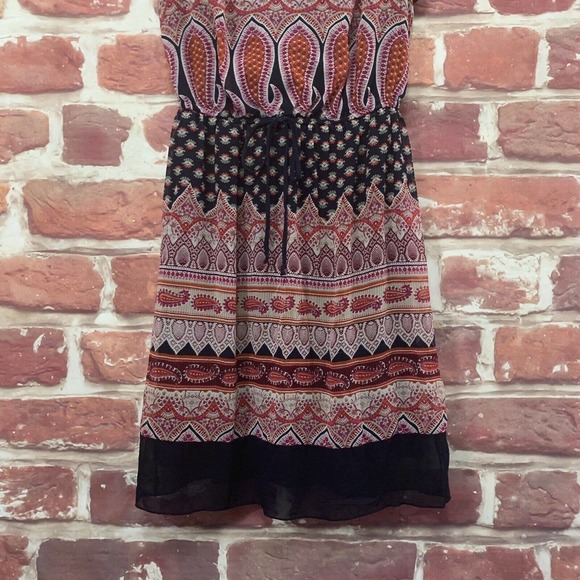 EN FOCUS WOMEN'S RED & BLACK BOHO PAISLEY TIE WAIST PULLOVER DRESS - Picture 4 of 8